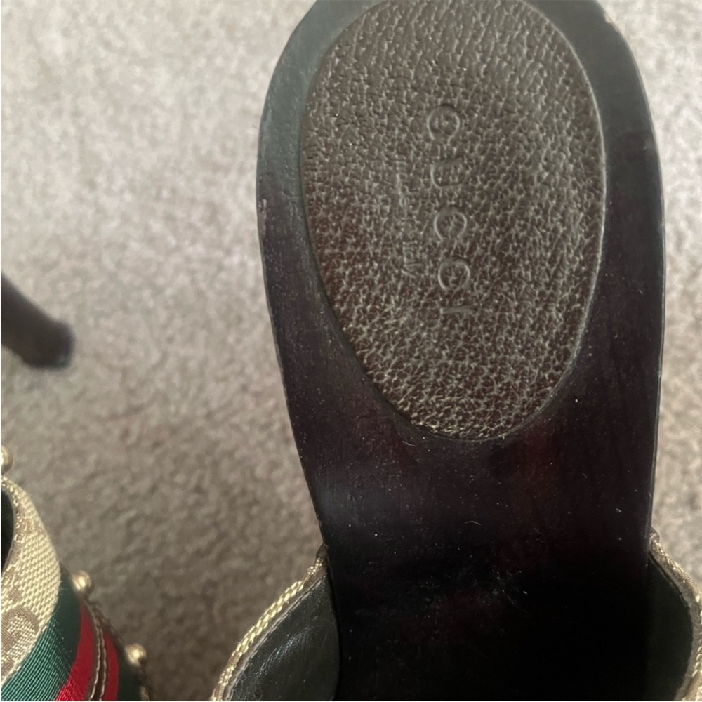 Gucci Women's Mules with Red, Green, and Black Accents - Picture 3 of 7